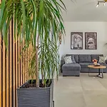 Veluana 3 With A Balcony * 풀라