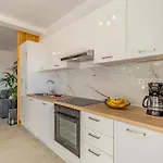 아파트 Veluana 3 With A Balcony *