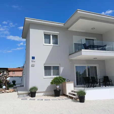 Veluana 3 With A Balcony Апартаменти