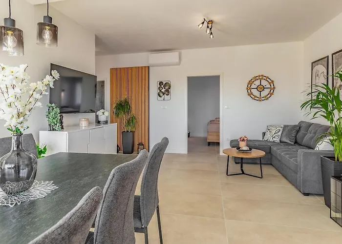 Veluana 3 With A Balcony *