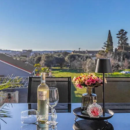 דירה Veluana 3 With A Balcony *