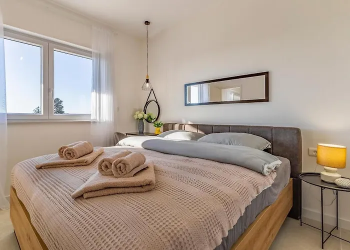 דירה Veluana 3 With A Balcony